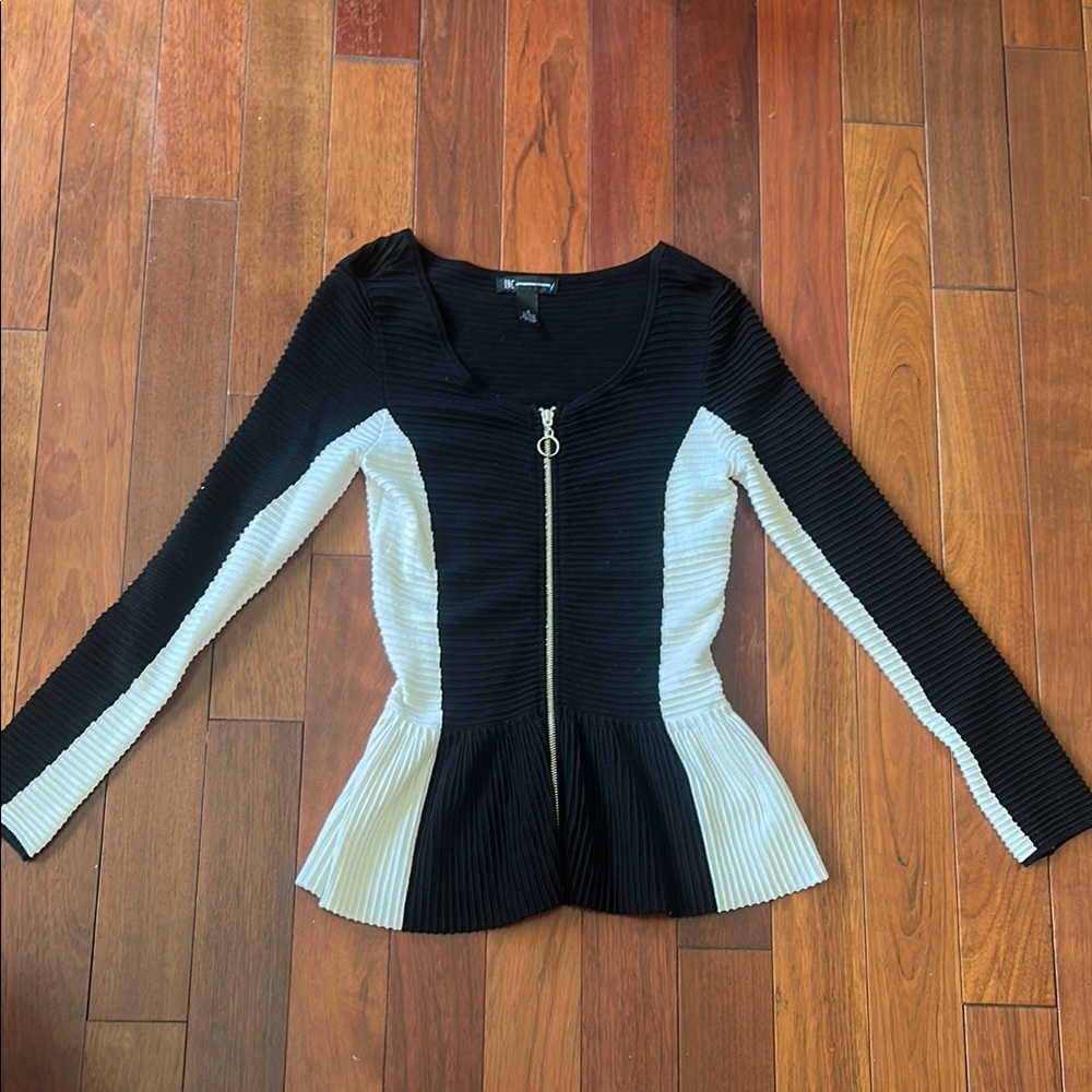 INC International Concepts Black and White Zipper Blouse